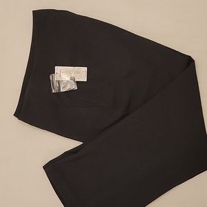 NWT Chaus women's pants size 8